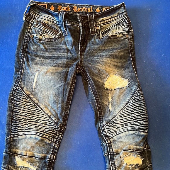 Unique Biker Rock Revivals - Picture 3 of 8